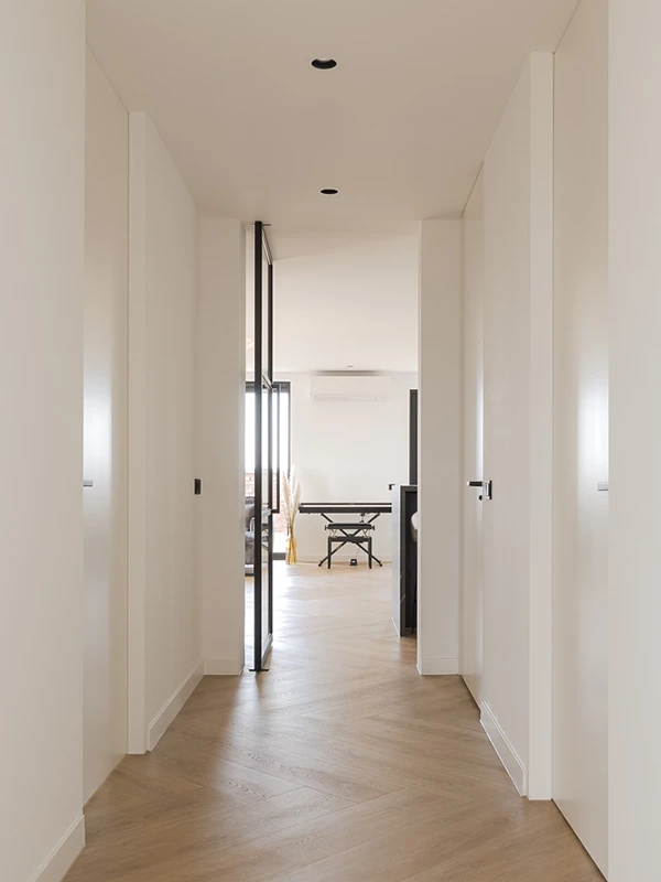 Latex Spuiten Uithoorn - Altijd strakke afwerking - Ook de bij een combinatieklus